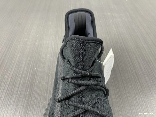 HQ4540 V2 Onyx 350 Adidas Boost Yeezy 0709